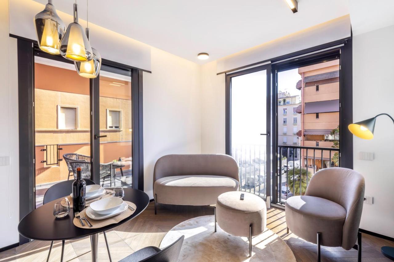Vittoria'S Luxury Apartment Cagliari Dış mekan fotoğraf